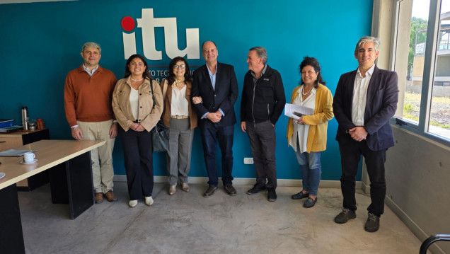 imagen Convenio con el Clúster Turístico Mendoza Este para potenciar las prácticas profesionalizantes