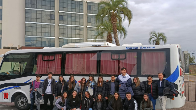 imagen Estudiantes de General Alvear realizaron un viaje de estudio por empresas líderes de Mendoza
