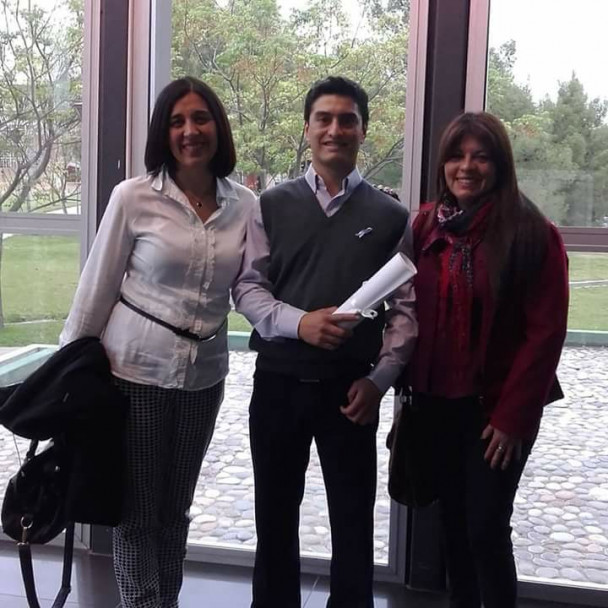 imagen Estudiante del ITU recibió el premio "María Elisa Norton Farmache" 