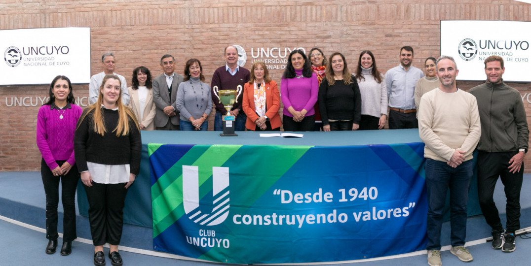 imagen El lanzamiento fue el 27 de mayo. Participaron autoridades y referentes de toda la comunidad educativa UNCUYO. Foto: Prensa UNCUYO.