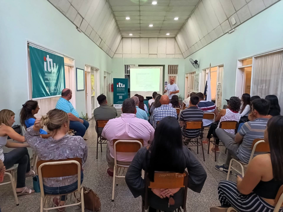 imagen Balance positivo de la Charla Informativa sobre Tecnología Aplicada en Ganadería e Impacto Ambiental