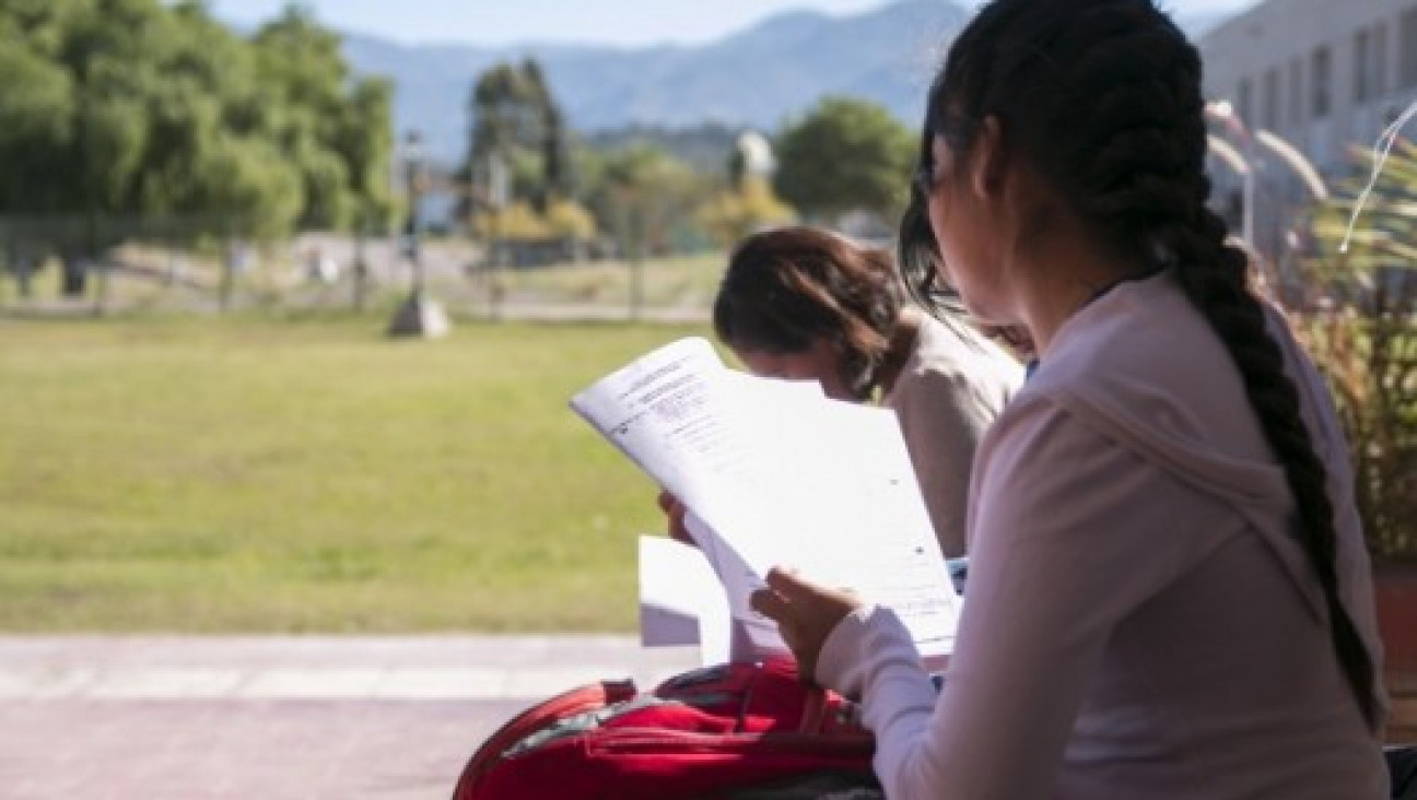 imagen Becas: si sos ingresante o estudiante del ITU UNCUYO, postulate