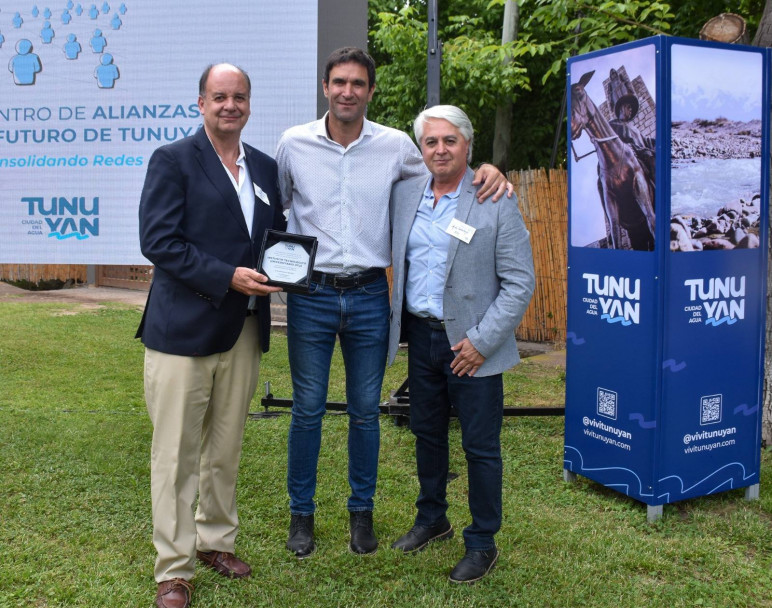 imagen El ITU UNCUYO presente en el Encuentro de Alianzas para el Futuro de Tunuyán