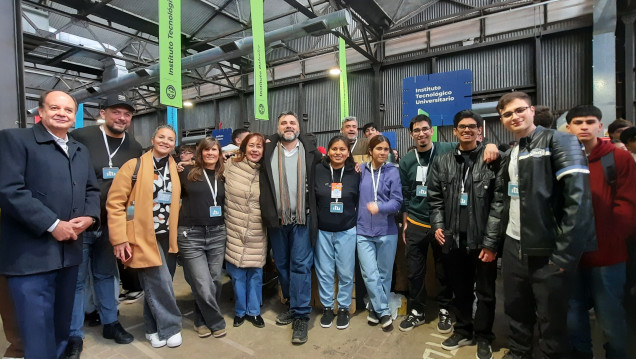 imagen Multitudinaria expo educativa en Ciudad de Mendoza 