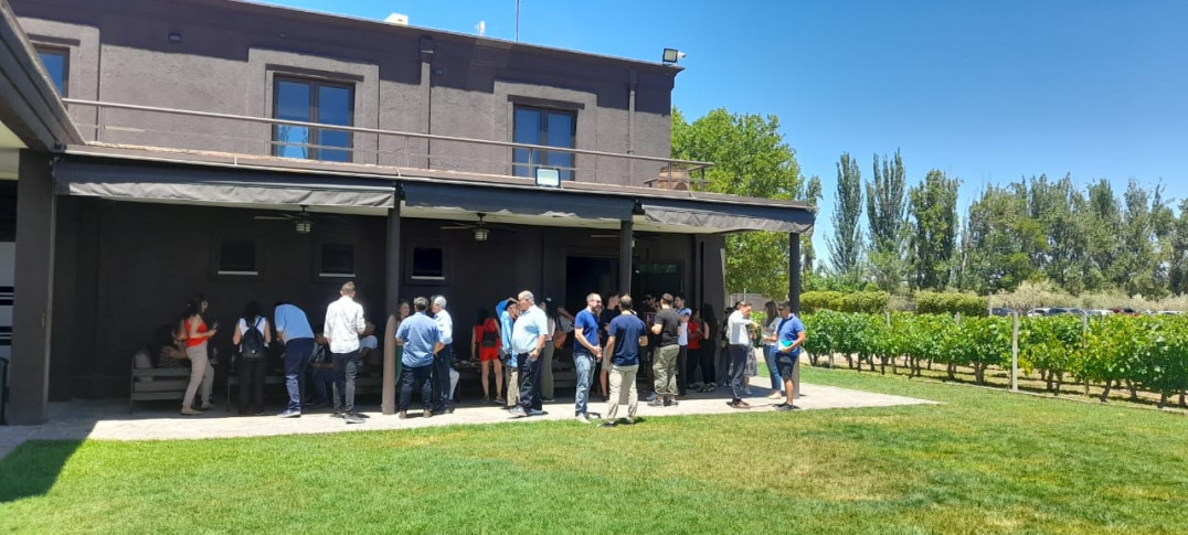 imagen Satisfacción y alegría en el cierre de la quinta edición del Curso Vino, Negocios y Marketing 