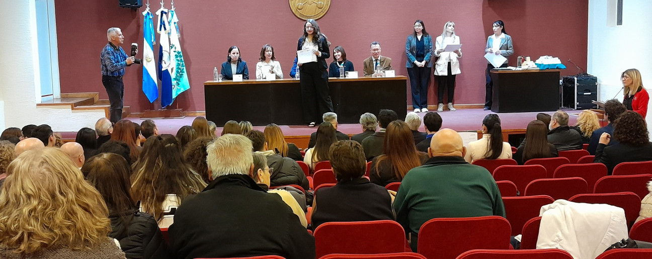imagen Más de 60 profesionales en Gestión de Empresas renuevan el sector socio productivo del sur mendocino