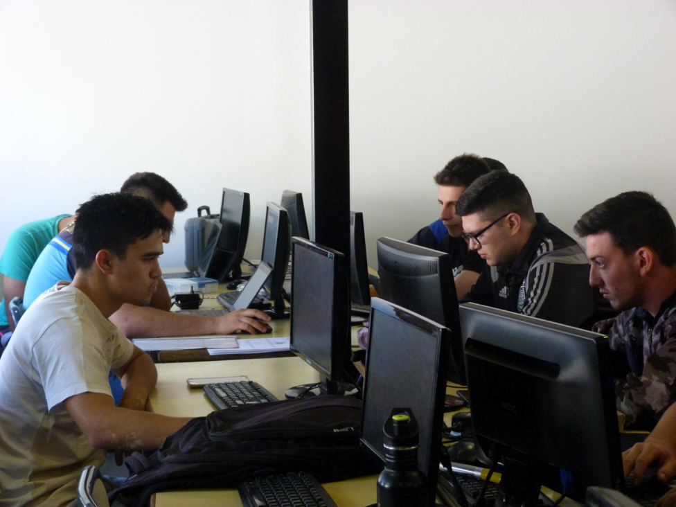 imagen Estudiantes de 1º y 2º podrán solicitar el cursado condicional del 1 al 5 de agosto 