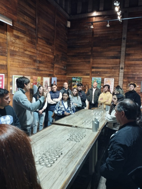 imagen Más de 40 personas culminaron con éxito la formación Vino, Negocios y Marketing