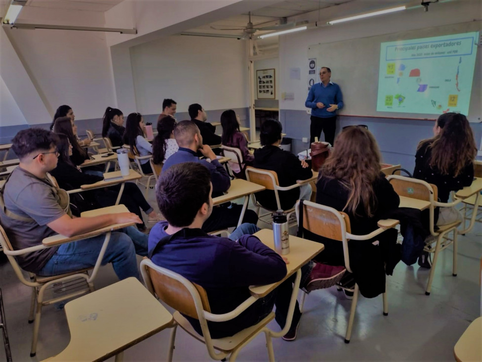 imagen Oportunidad laboral: cargos vacantes en escuelas técnicas