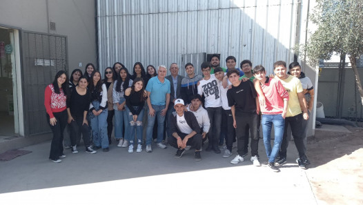 imagen Estudiantes de segundo año de Gestión de Empresas realizaron su Viaje de Estudios