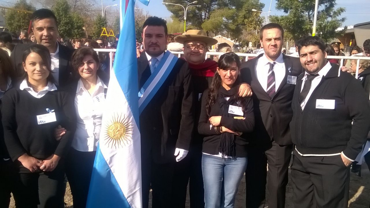 imagen Estudiantes del Este celebraron el Día de la Bandera 